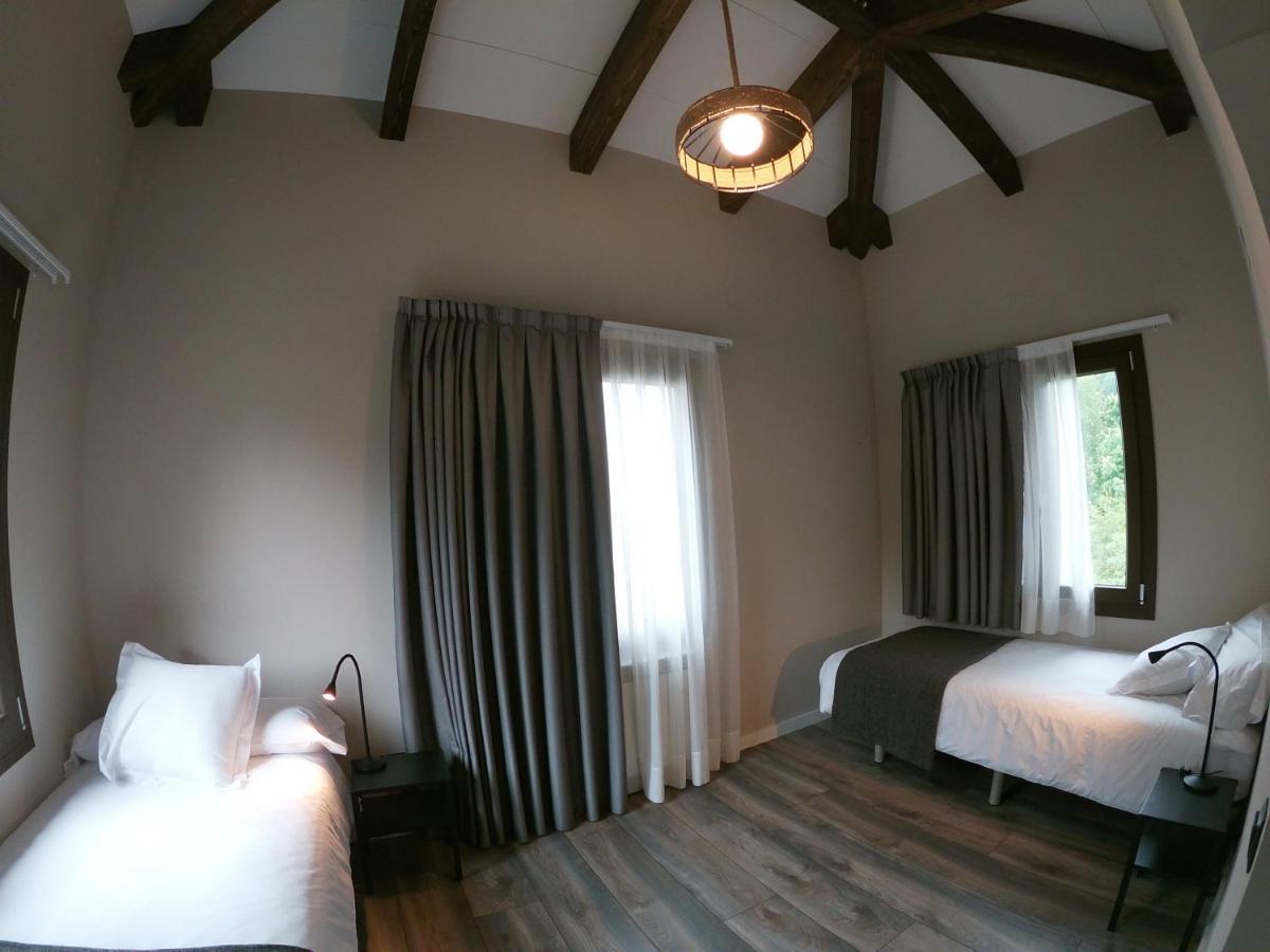 Hotel Els Avets De 坎普罗东 外观 照片