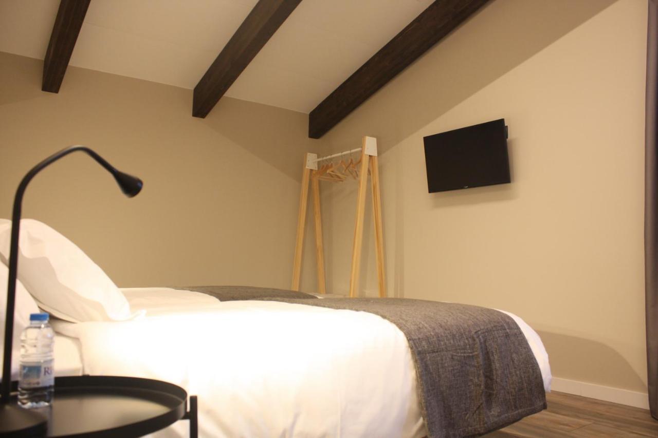 Hotel Els Avets De 坎普罗东 外观 照片